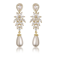 Load image into Gallery viewer, Elegant Pearl Drop Earrings