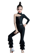 Load image into Gallery viewer, Hollow Out Ruffle Bottom Pant Set-Modern Baby Las Vegas