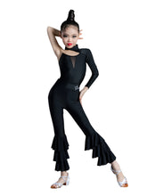 Load image into Gallery viewer, Hollow Out Ruffle Bottom Pant Set-Modern Baby Las Vegas
