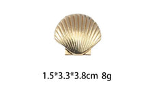 Load image into Gallery viewer, Golden Starfish Shell Hair Clip