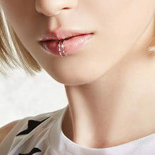 Load image into Gallery viewer, Lip Ring Cuff Clip-Modern Baby Las Vegas