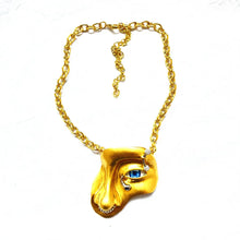Load image into Gallery viewer, Vintage Face-Shaped Necklace