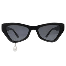 Load image into Gallery viewer, Punk Pearl Pierced Sunglasses