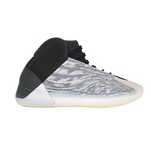 Load image into Gallery viewer, Grey Tone Patch Basketball Sneakers