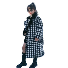 Load image into Gallery viewer, Houndstooth Patch Coat