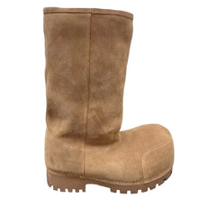 Load image into Gallery viewer, Big Head Boots
