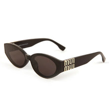 Load image into Gallery viewer, Oval Letter Sunglasses