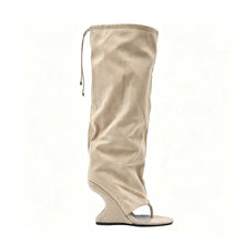 Load image into Gallery viewer, Wide Leg Thong Toe Boots