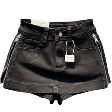 Load image into Gallery viewer, Side Zipper Denim Skort
