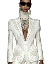 Load image into Gallery viewer, Luxury White Pearl Tassel Crystal Suit
