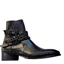 Load image into Gallery viewer, Genuine Leather Bandana Strap Boots
