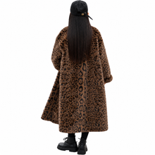 Load image into Gallery viewer, Brown Leopard-Print Coat
