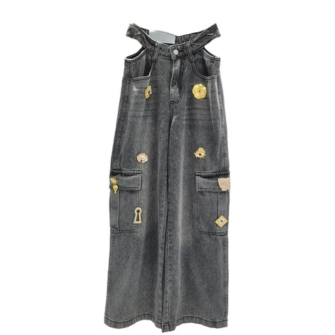 Hollow Out Gold Metal Accent Denim Jeans