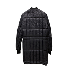 Load image into Gallery viewer, Long Ribbed Padded Jacket
