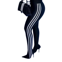 Load image into Gallery viewer, Striped Shoe Leggings
