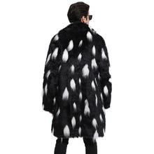 Load image into Gallery viewer, Black And White Spot Fur Coat
