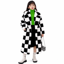Load image into Gallery viewer, Checker Print Coat
