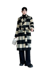 Load image into Gallery viewer, Long Plaid Coat
