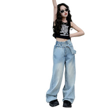 Load image into Gallery viewer, Flap Denim Wide Leg Denim Jeans
