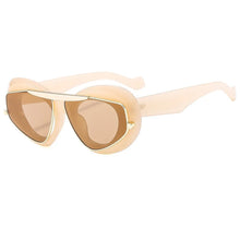 Load image into Gallery viewer, Retro Cat Eye Sunglasses
