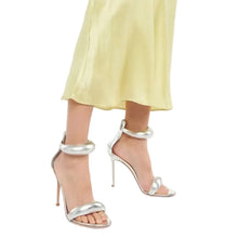 Load image into Gallery viewer, Puffer Sandals
