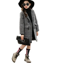 Load image into Gallery viewer, Grey Plaid Coat
