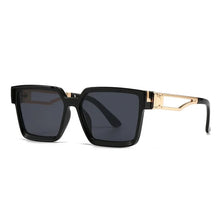 Load image into Gallery viewer, Vintage Gold Square Frame Sunglasses
