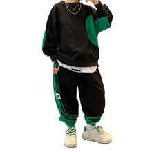 Load image into Gallery viewer, Green Circle Sweatsuit
