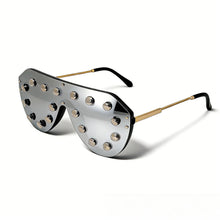 Load image into Gallery viewer, Punk Rivet Sunglasses
