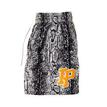 Load image into Gallery viewer, Letter Printed Shorts
