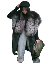 Load image into Gallery viewer, Silver Ribbed Fur Patch Vest
