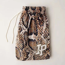Load image into Gallery viewer, Letter Printed Shorts
