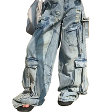 Load image into Gallery viewer, Wide Pocket Denim Jeans
