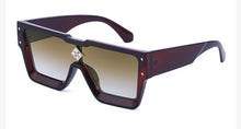 Load image into Gallery viewer, Diamond Crystal Sunglasses
