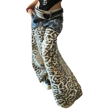 Load image into Gallery viewer, 3D Print Patch Faded Leopard Denim Jeans
