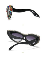 Load image into Gallery viewer, Oversized Crystal Cat Eye Sunglasses
