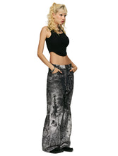 Load image into Gallery viewer, Grey Vintage Paisley Printed Denim Jeans
