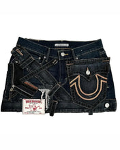 Load image into Gallery viewer, Big Pocket Patch Denim Skirt
