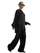 Load image into Gallery viewer, Script Letter Print Pajama Set
