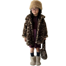 Load image into Gallery viewer, Leopard Print Button Coat
