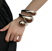 Load image into Gallery viewer, Chunky Water Drop Bangle and Necklace
