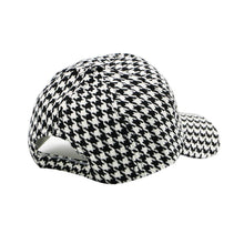 Load image into Gallery viewer, Houndstooth Print Hat
