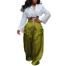 Load image into Gallery viewer, Shiny Wide Leg Pocket Pants
