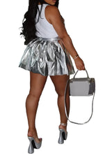 Load image into Gallery viewer, Metallic Pleated Skirt
