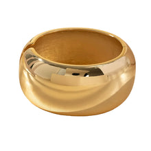 Load image into Gallery viewer, Vintage Wide Chunky Bangle
