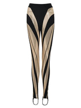 Load image into Gallery viewer, Mesh Patch Footed Leggings
