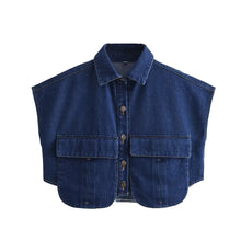 Load image into Gallery viewer, Denim Pocket Crop Top
