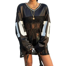 Load image into Gallery viewer, Lace Patch Number Sleeve Top

