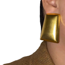 Load image into Gallery viewer, Large Vintage Metal Stud Earrings

