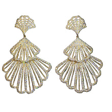 Load image into Gallery viewer, Hollow Out Shell Earrings
